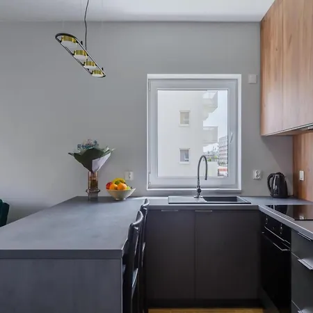 Appartement Cozy Retreat For 4 In Warsaw