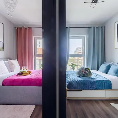 Cozy Retreat For 4 In Warsaw Appartement *