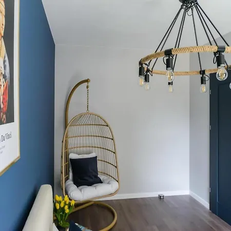 Appartement Cozy Retreat For 4 In Warsaw Łódź